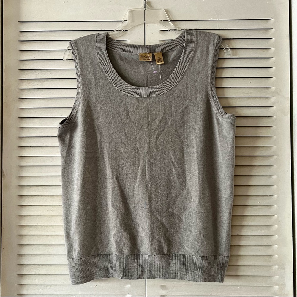 Nue Options sleeveless knit top